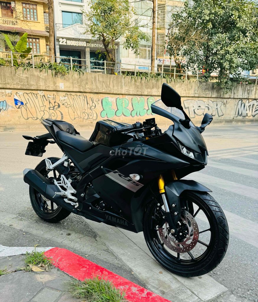 Yamaha R15 V3  2022  biển số 29 xe lướt mới đẹp. Mua bán Xe máy tại Quận Cầu Giấy Hà Nội được đăng bởi Tong motor xe may hình 4