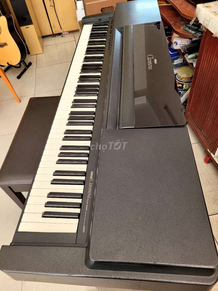 Đàn piano điện Yamaha CLP550