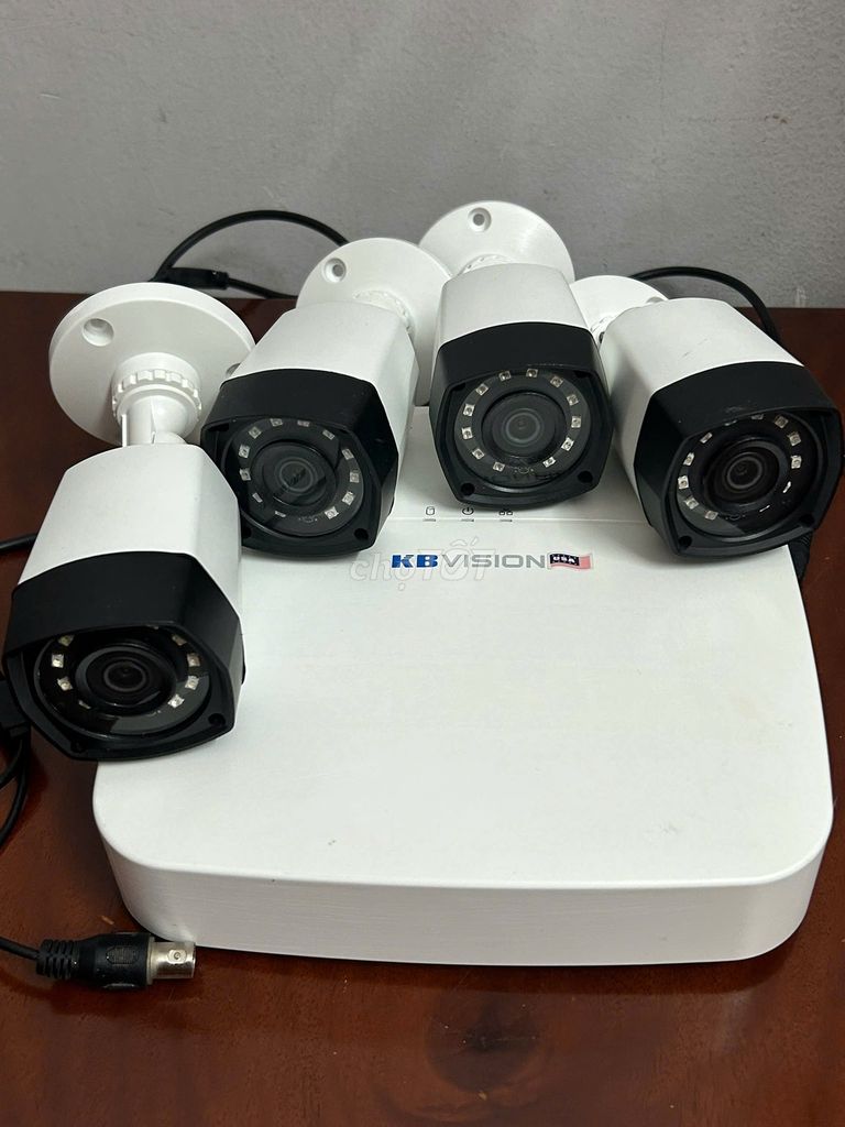 Bộ 4 Camera Ngoài trời KBVISION