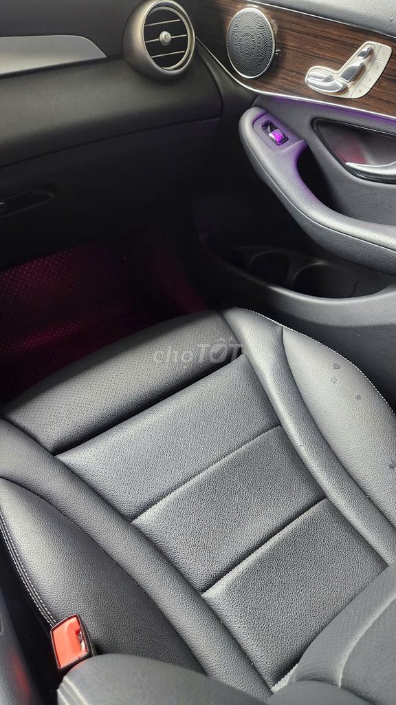 GLC200 Facelift model 2023 1 chủ từ đầu siêu lướt. Mua bán Ô tô tại Quận 7 Tp Hồ Chí Minh được đăng bởi tuấn anh hình 11