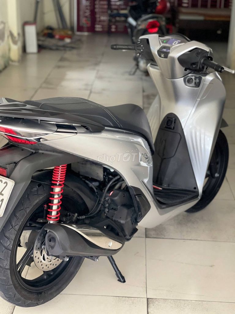 Honda SH 2023 Серый, родной двигатель, рассрочка при плохой кредитной истории