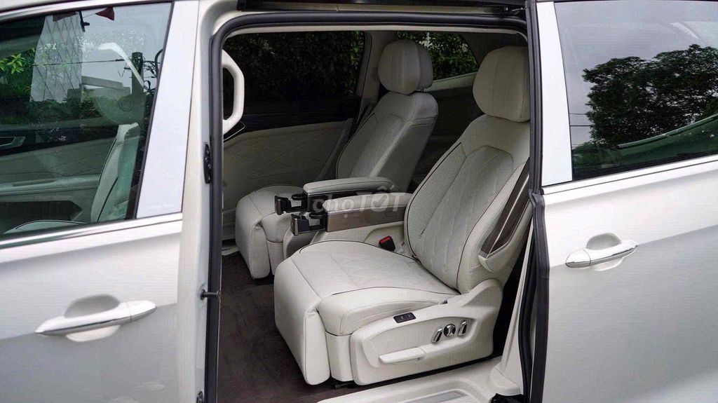 Volkswagen Viloran 2025 ✅ Màu Trắng Giao Ngay. Mua bán Ô tô tại Quận 5 Tp Hồ Chí Minh được đăng bởi VOLKSWAGEN GOLDEN  hình 5