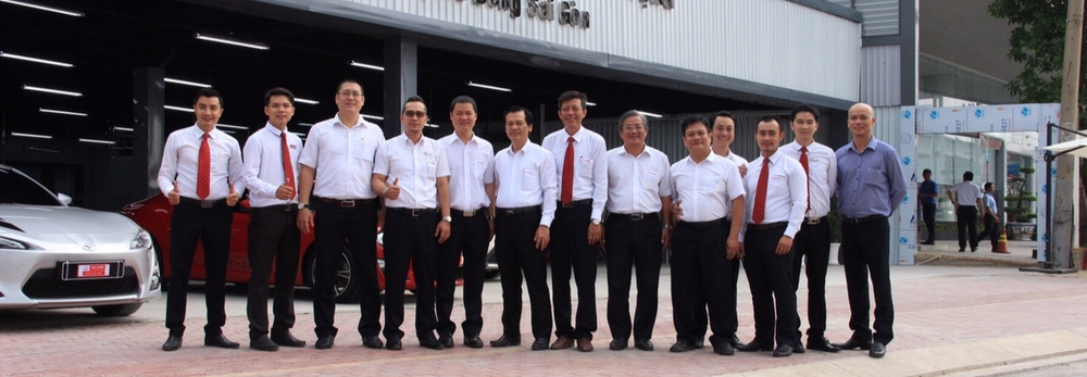 Cửa hàng Tú Nguyễn TOYOTA ĐÔNG SÀI GÒN Cửa hàng Tú Nguyễn TOYOTA ĐÔNG SÀI GÒN
