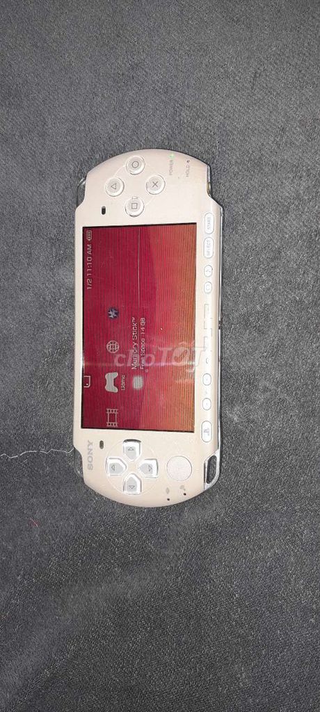 Psp 3000 hác ám thė 16g và có ps vita 1001 chơi tô