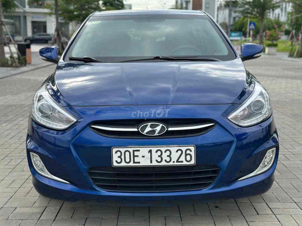 Hyundai Accent Blue 2015 1.4AT Hatback đi 4,8van