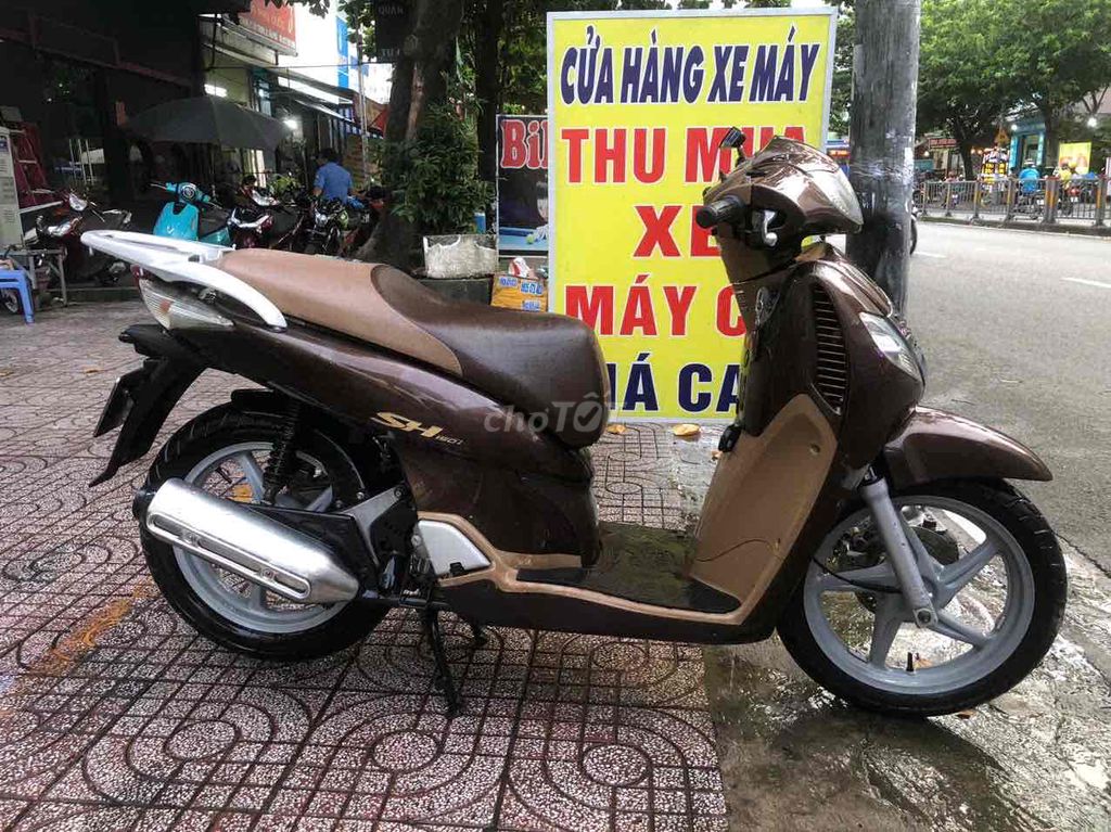 bán sh nhập ý, zin chính chủ. Mua bán Xe máy tại Quận Tân Phú Tp Hồ Chí Minh được đăng bởi Tin hình 5