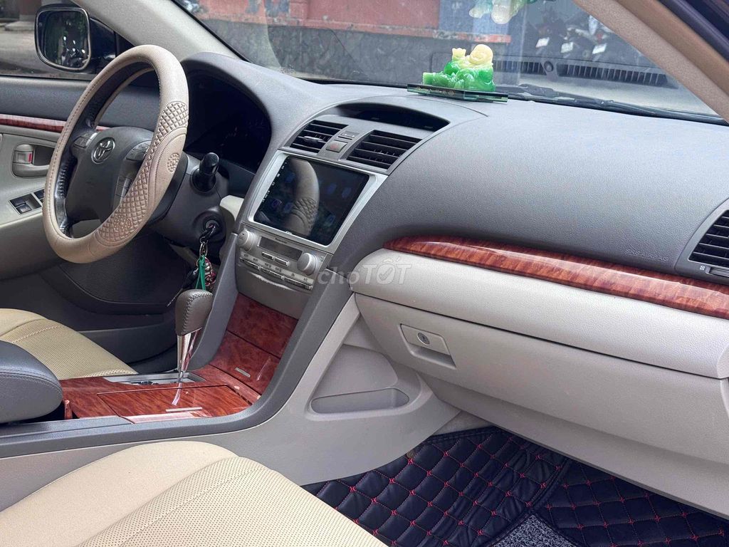 Toyota Camry 2.4G 2010 в отличном состоянии без дефектов