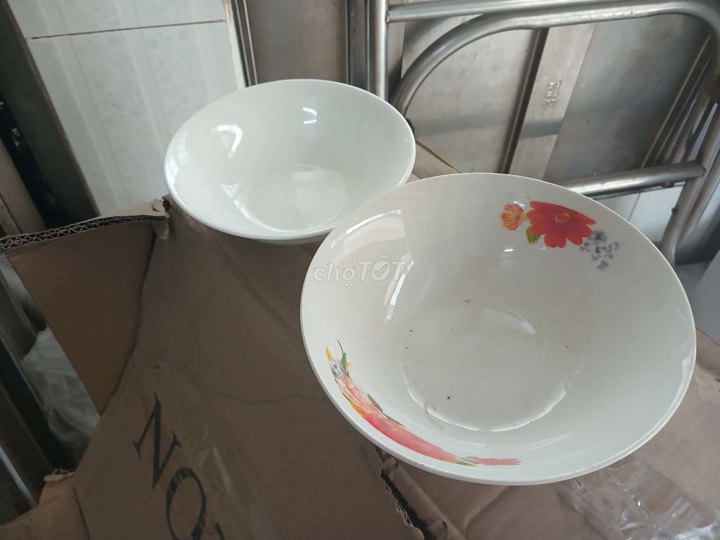 Bát ăn Gốm sứ Trắng tầm 5k/bát - 100 bát. Mua bán Dụng cụ nhà bếp tại Quận 5 Tp Hồ Chí Minh được đăng bởi Hân Hân hình 1