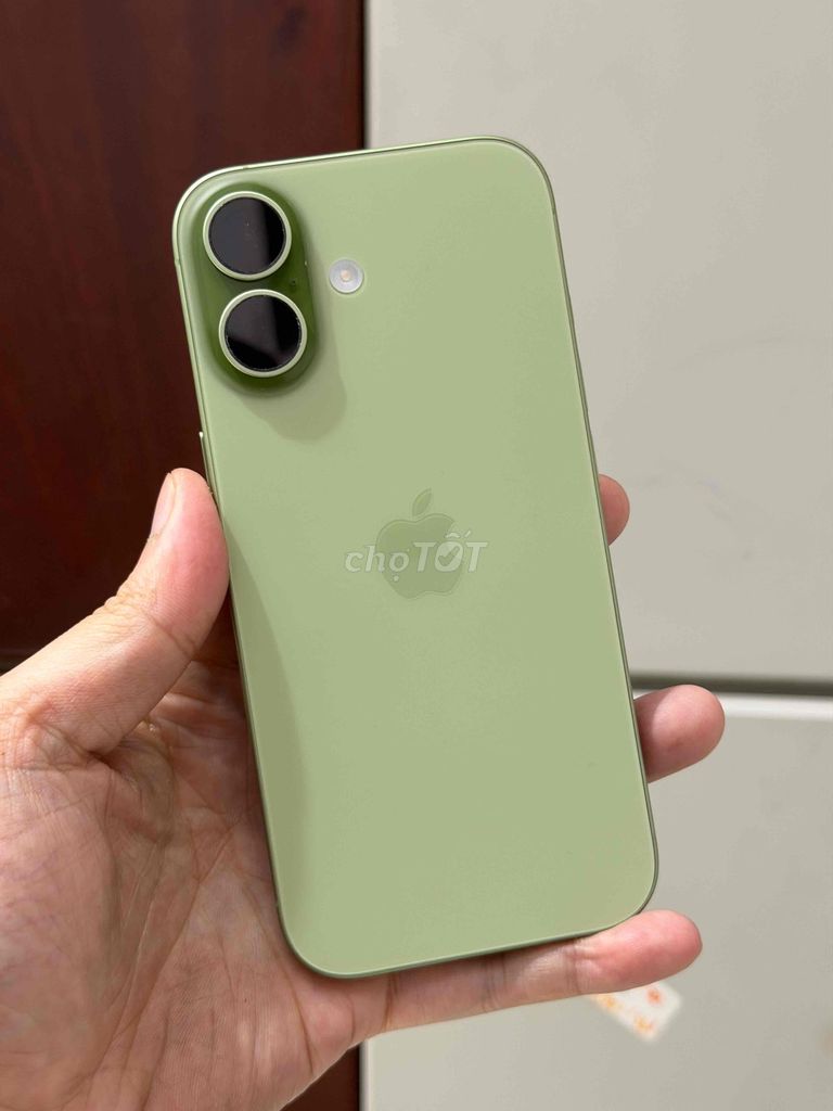 17 256gb Matcha mã LL pin 100 sạc vài lần keng. Mua bán Điện thoại tại Quận 11 Tp Hồ Chí Minh được đăng bởi MT Store hình 1