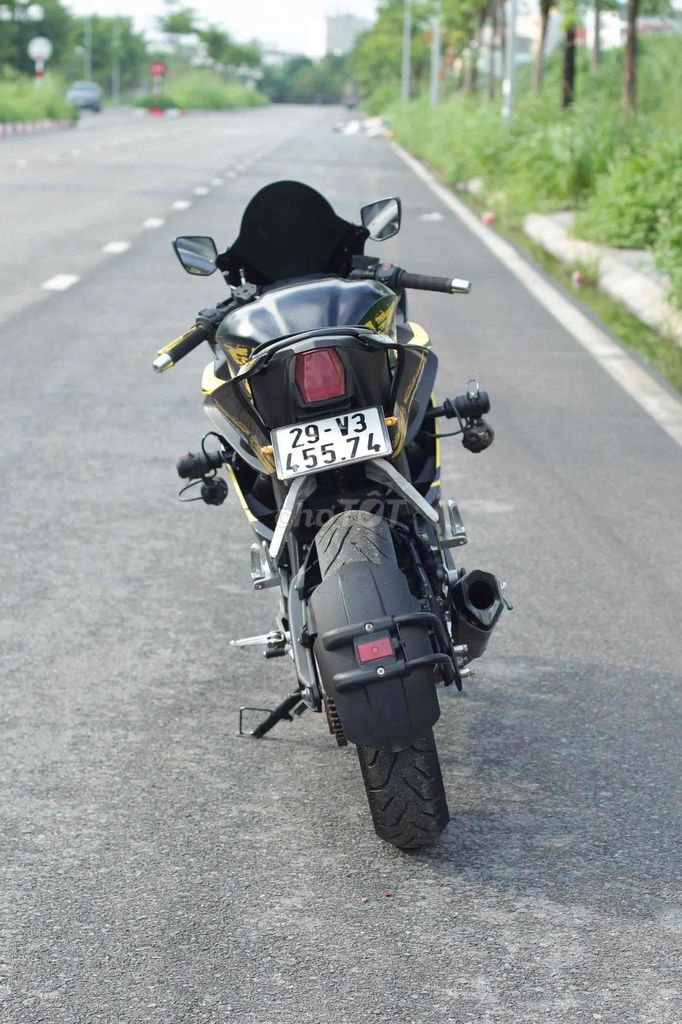 bán R15 V3- date 2020, xe đẹp keng, góp 0đ nhận xe. Mua bán Xe máy tại Quận Hoàng Mai Hà Nội được đăng bởi Thành hình 7