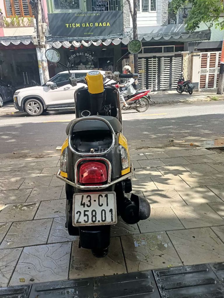 Скутер Yamaha CUXI желтый
