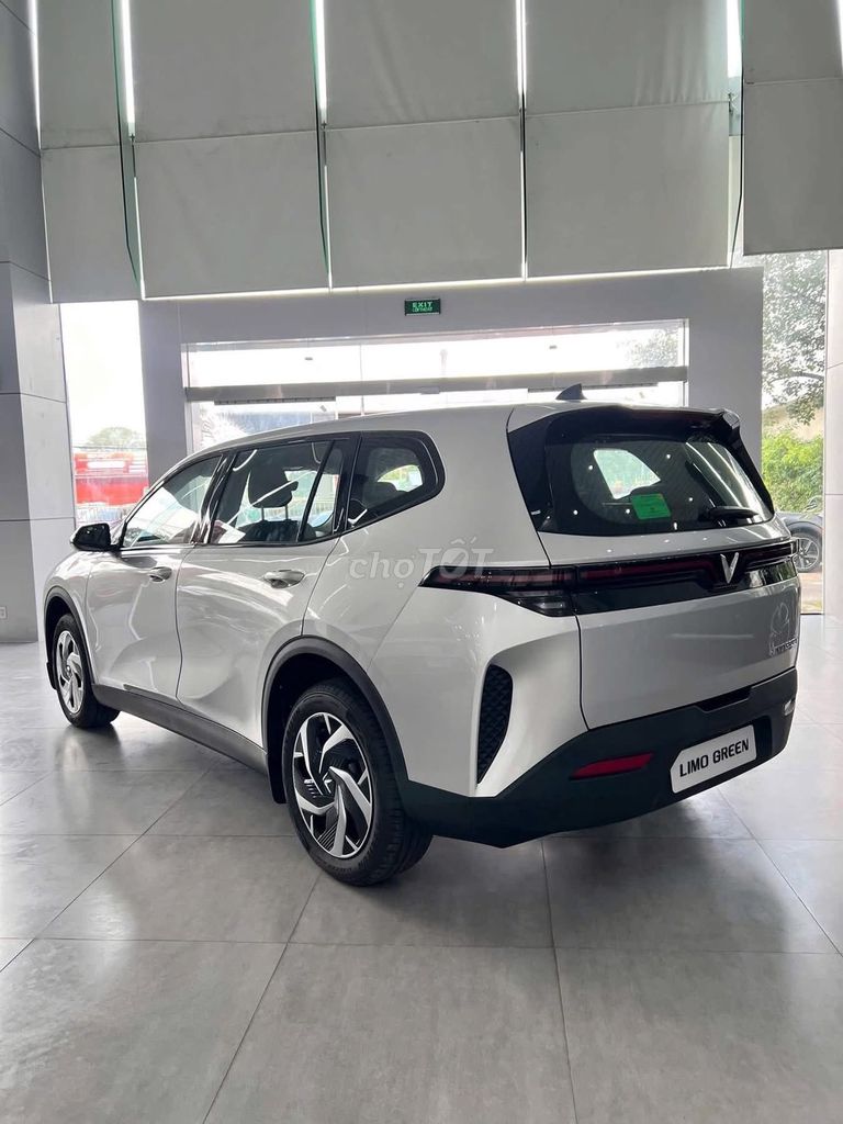 VinFast Limo Green - Xe Sẵn Các Màu Giao Ngay. Mua bán Ô tô tại Thành phố Huế Thừa Thiên Huế được đăng bởi Minh Huy Vinfast Huế hình 4