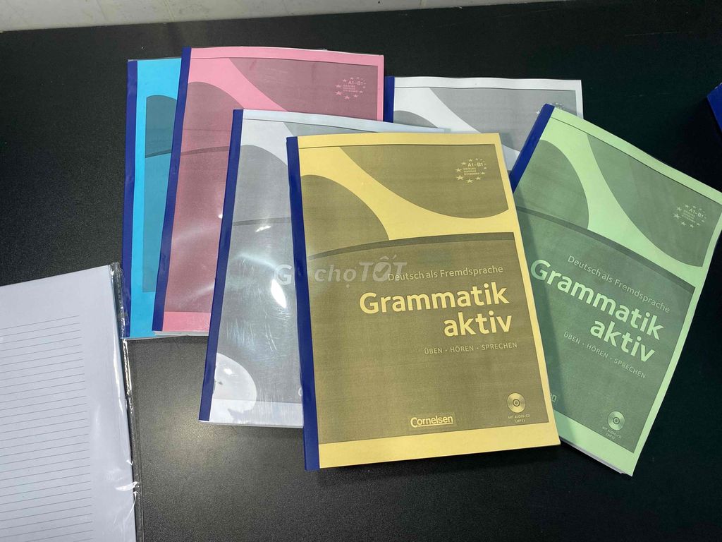 Sách ôn Tiếng Đức Grammatik Aktiv ( không màu )