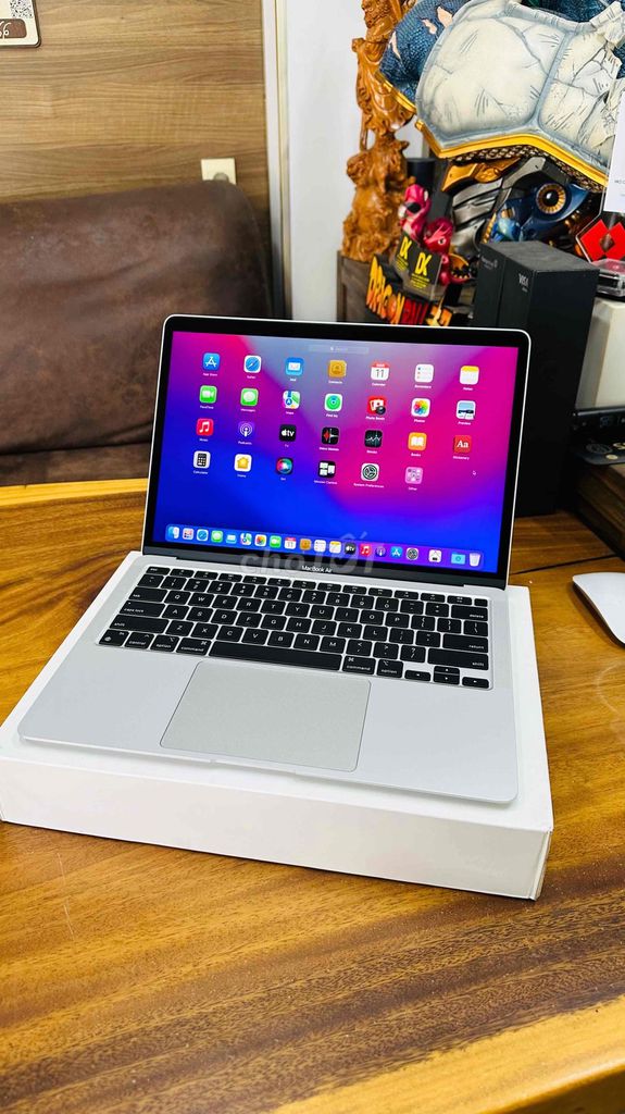 Apple Macbook Air M1 8GB/256GB Bạc. Mua bán Laptop tại Thành phố Thủ Dầu Một Bình Dương được đăng bởi ĐĂNG KHOA SERVICE CENTER hình 1