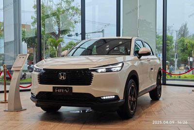 Honda HR-V G/RS Trắng Giao Xe Đi Tết
