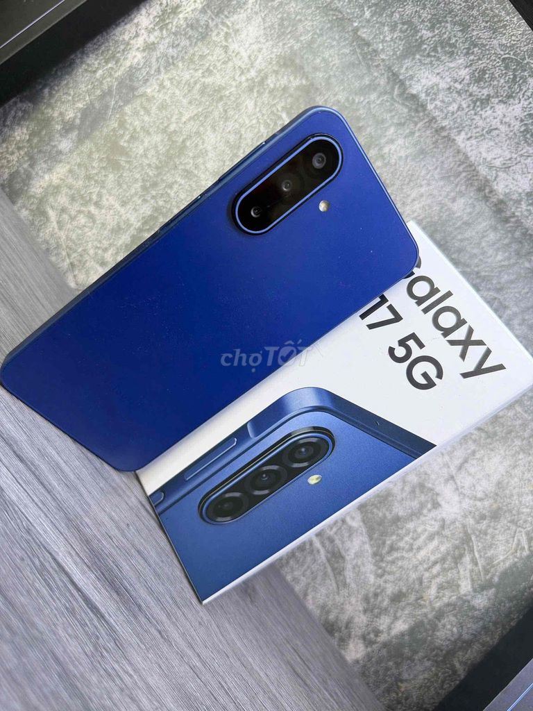 Samsung Galaxy A17 5G Xanh. Mua bán Điện thoại tại Thị xã Bến Cát Bình Dương được đăng bởi Tranvan Linh hình 1