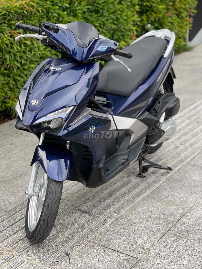 Air blade 2016 bstp xe cực đẹp máy zin. Mua bán Xe máy tại Quận Gò Vấp Tp Hồ Chí Minh được đăng bởi Minh Thảo hình 1