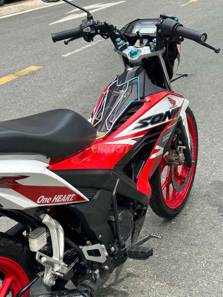 SONIC 150 – MÁY ZIN NGUYÊN BẢN, CHÍNH CHỦ BAO KÝ. Mua bán Xe máy tại Thành phố Thủ Dầu Một Bình Dương được đăng bởi Xe Máy Bình Dương hình 4