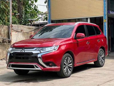 Mitsubishi Outlander 2022 2.0 CVT - 47000 km. Mua bán Ô tô tại Quận Long Biên Hà Nội được đăng bởi Van Thanh