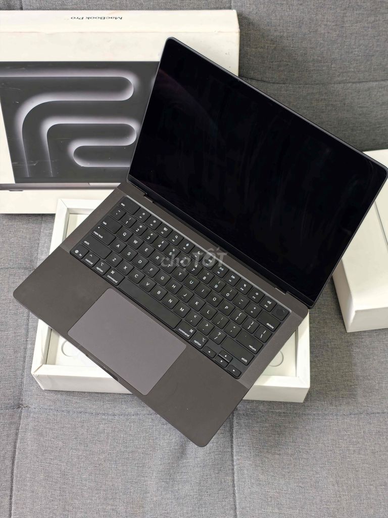 macbook Pro M5 16:512gb Grey VN fullbox P100. Mua bán Laptop tại Quận Đống Đa Hà Nội được đăng bởi Quý Hoàng hình 1