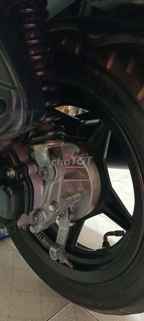Kymco like 50cc 9 chủ ký giấy tờ. Mua bán Xe máy tại Quận 5 Tp Hồ Chí Minh được đăng bởi THẮNG Q5 hình 6