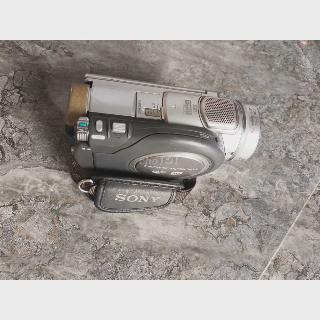 Máy quay phim Sony Handycam DCR-DVD505. Mua bán Máy ảnh, Máy quay tại Huyện Hải Hậu Nam Định được đăng bởi Hoàng Tuấn hình 1
