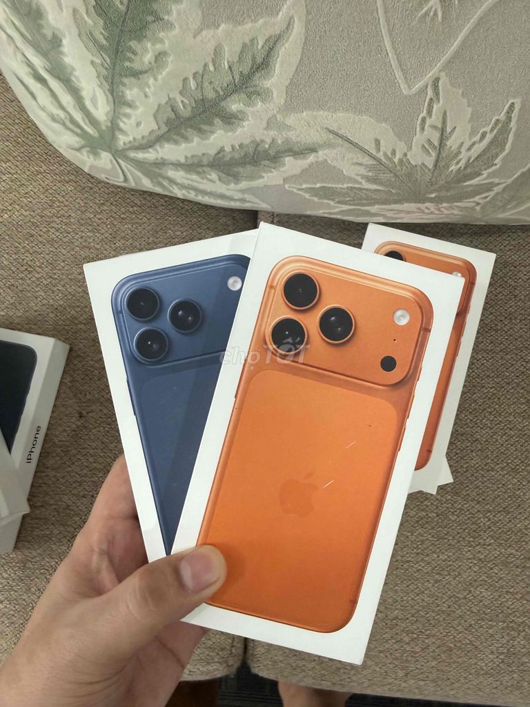 iPhone 17 Pro Lock 256GB new. Mua bán Điện thoại tại Quận Tân Bình Tp Hồ Chí Minh được đăng bởi Tiệm Điện Thoại Chất QH Store hình 1