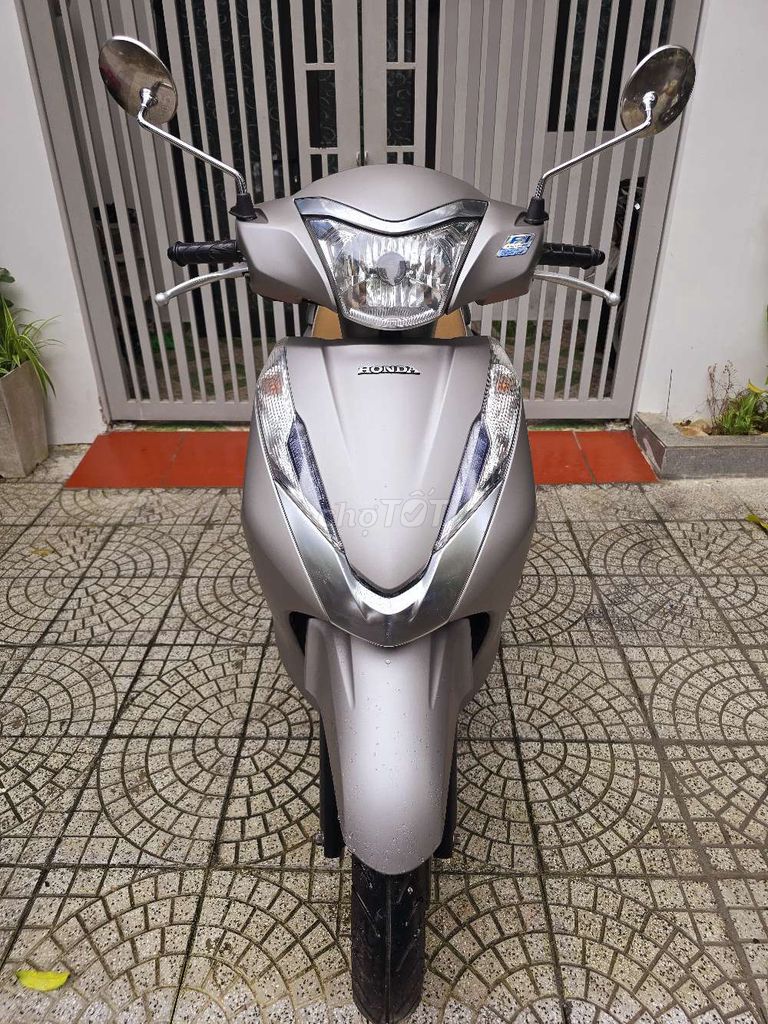 BÁN LEAD HON ĐA XÁM CỰC ĐẸP MÁY NGON RIN LỢI XĂNG. Mua bán Xe máy tại Quận Hải Châu Đà Nẵng được đăng bởi cường thịnh hình 2