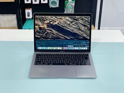MacBook Air 2019| Đẳng Cấp, Khác Biệt. Mua bán Laptop tại Thành phố Thủ Dầu Một Bình Dương được đăng bởi TT Bình Dương