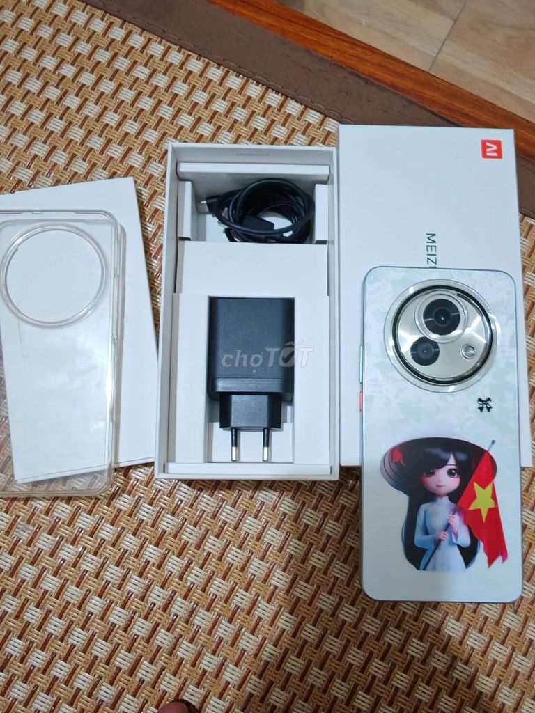 Bán hoặc gl em meizu lucky 08 Qte full box gdtt HD. Mua bán Điện thoại tại Thành phố Hải Dương Hải Dương được đăng bởi Đồng Phúc Lâm hình 1