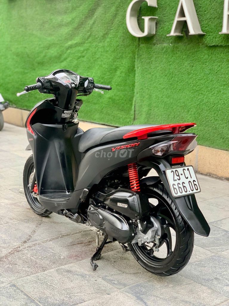 Vision 2017 bản sport. Mua bán Xe máy tại Quận Hoàng Mai Hà Nội được đăng bởi Trường Giang Phạm hình 5