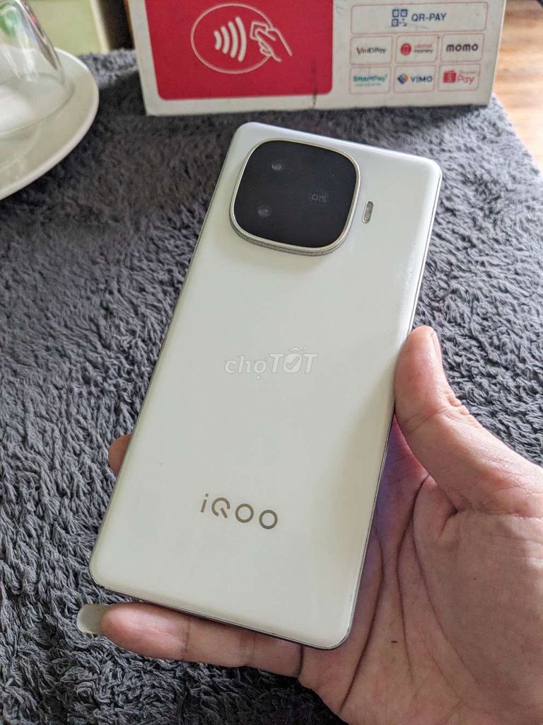 iQOO Z9 Turbo 12/256GB Trắng. Mua bán Điện thoại tại Quận Hải Châu Đà Nẵng được đăng bởi thắng hình 1