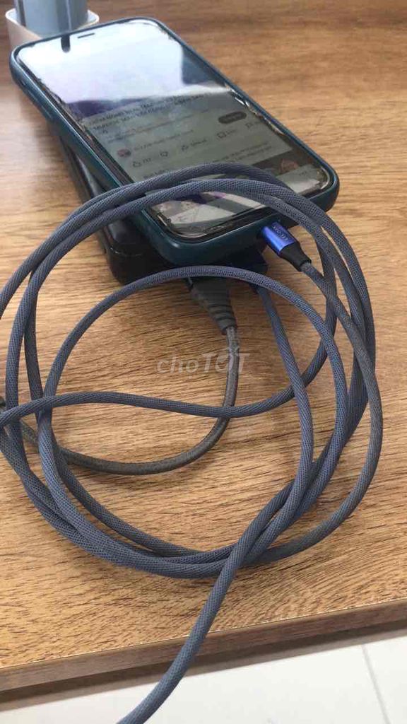 Cáp sạc Lightning 2 mét Xám. sạc dự phòng 20000mah. Mua bán Phụ kiện (Màn hình, Chuột...) tại Quận Tân Bình Tp Hồ Chí Minh được đăng bởi Vinh hình 1