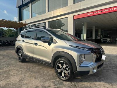 Mitsubishi Xpander Cross 2021 AT - 21000 km