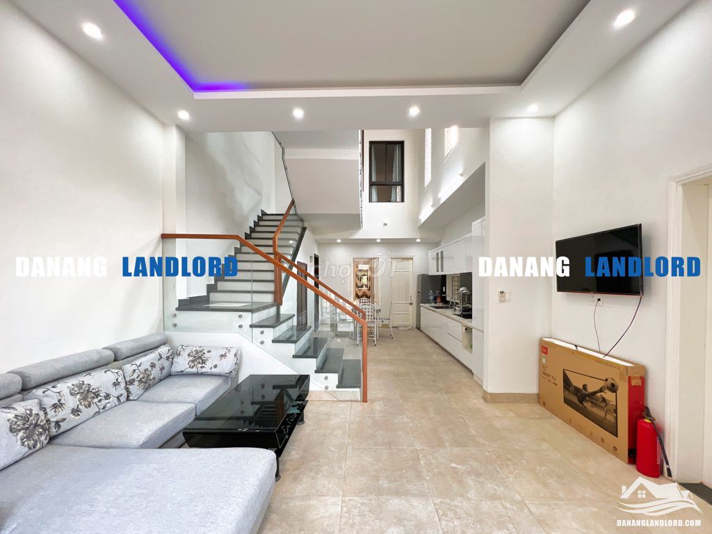 Аренда · 3 комн. · 100 м² · Quận Ngũ Hành Sơn, ул. Đường Mỹ An 1