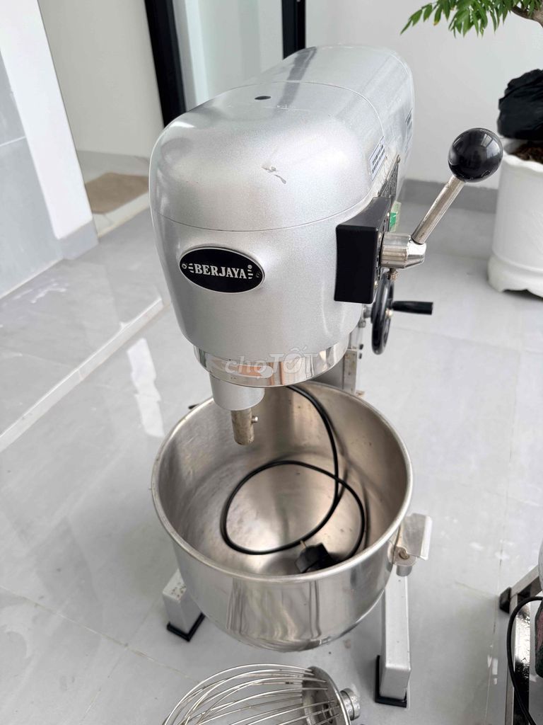 Máy đánh bột BERJAYA BJY-BM20 Bạc Kim loại. Mua bán Bếp, lò, đồ điện nhà bếp tại Quận Hải Châu Đà Nẵng được đăng bởi Mr Chí hình 1