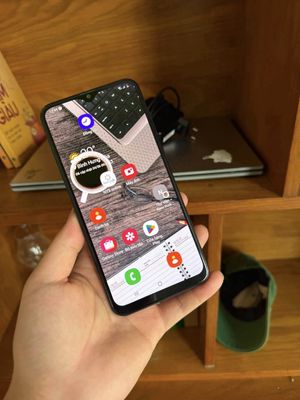Samsung Galaxy A20 Xanh