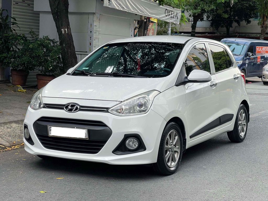 Hyundai i10 2015 1.2 bản đủ Tự động Trắng
