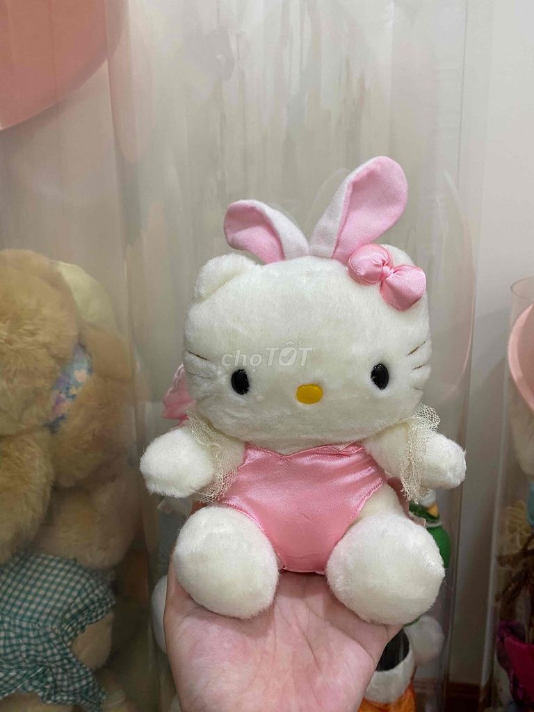 Thú bông Hello Kitty Trắng Hồng. Mua bán Sở thích khác tại Quận 10 Tp Hồ Chí Minh được đăng bởi Huỳnh Thư hình 1