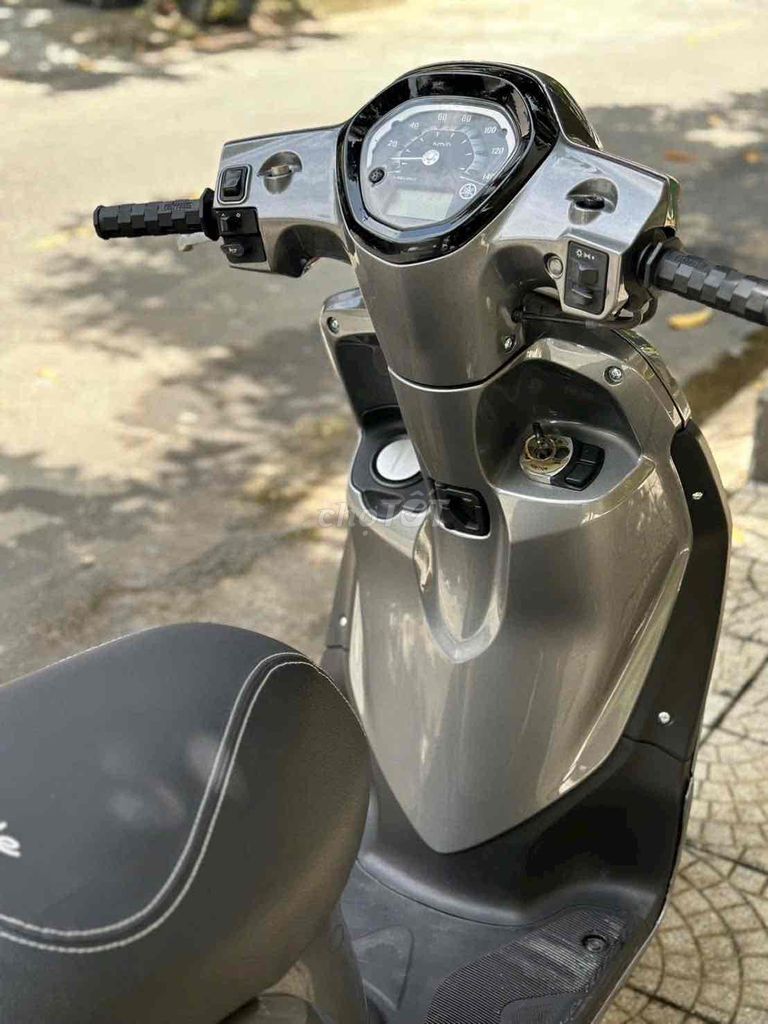 🌈Grandle cực đẹp máy rin siêu êm - CÓ TRẢ GÓP. Mua bán Xe máy tại Quận Thanh Khê Đà Nẵng được đăng bởi XE MÁY TRẢ GÓP LONG MOTOR hình 6