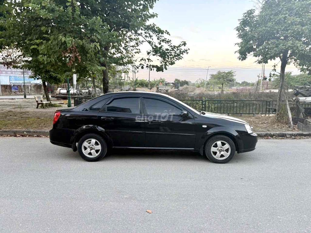 Daewo Lacetti Ex 1.6 MT 2011. Mua bán Ô tô tại Quận Long Biên Hà Nội được đăng bởi Thế Anh hình 3