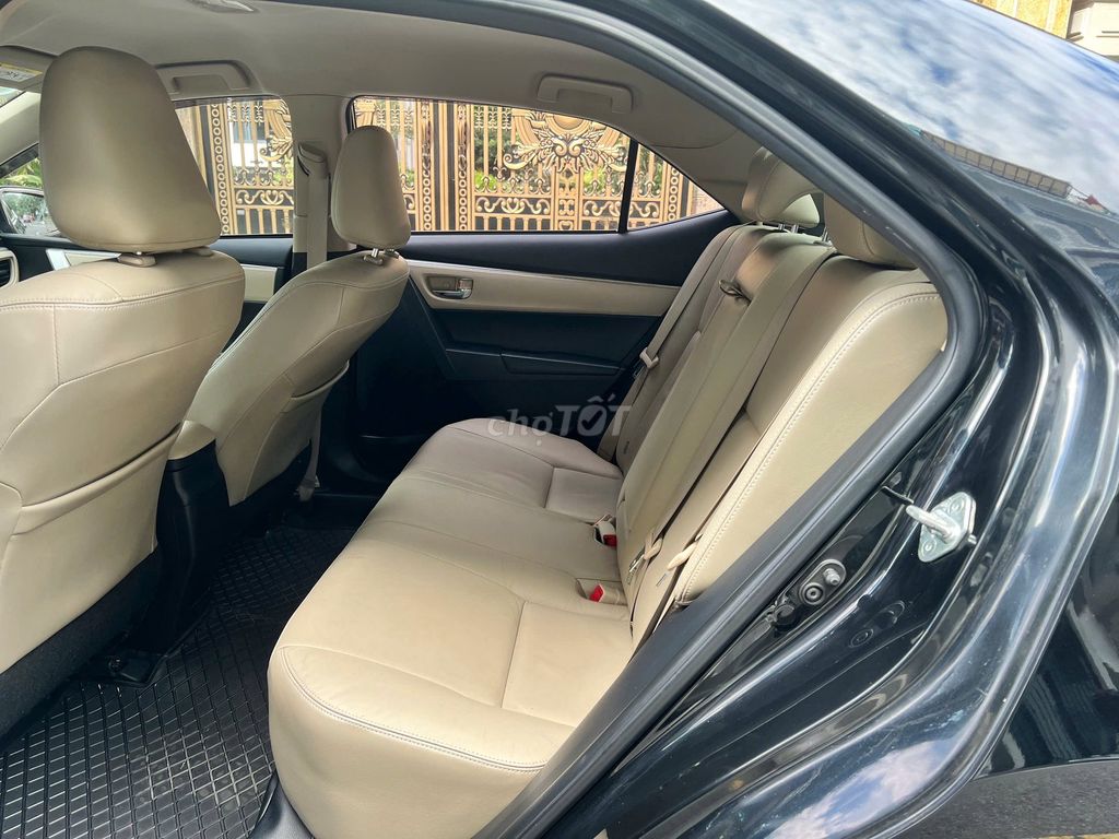 Toyota Corolla Altis 1.8G 2015 màu đen. Mua bán Ô tô tại Quận Long Biên Hà Nội được đăng bởi PHÚC LÂM  AUTO hình 13