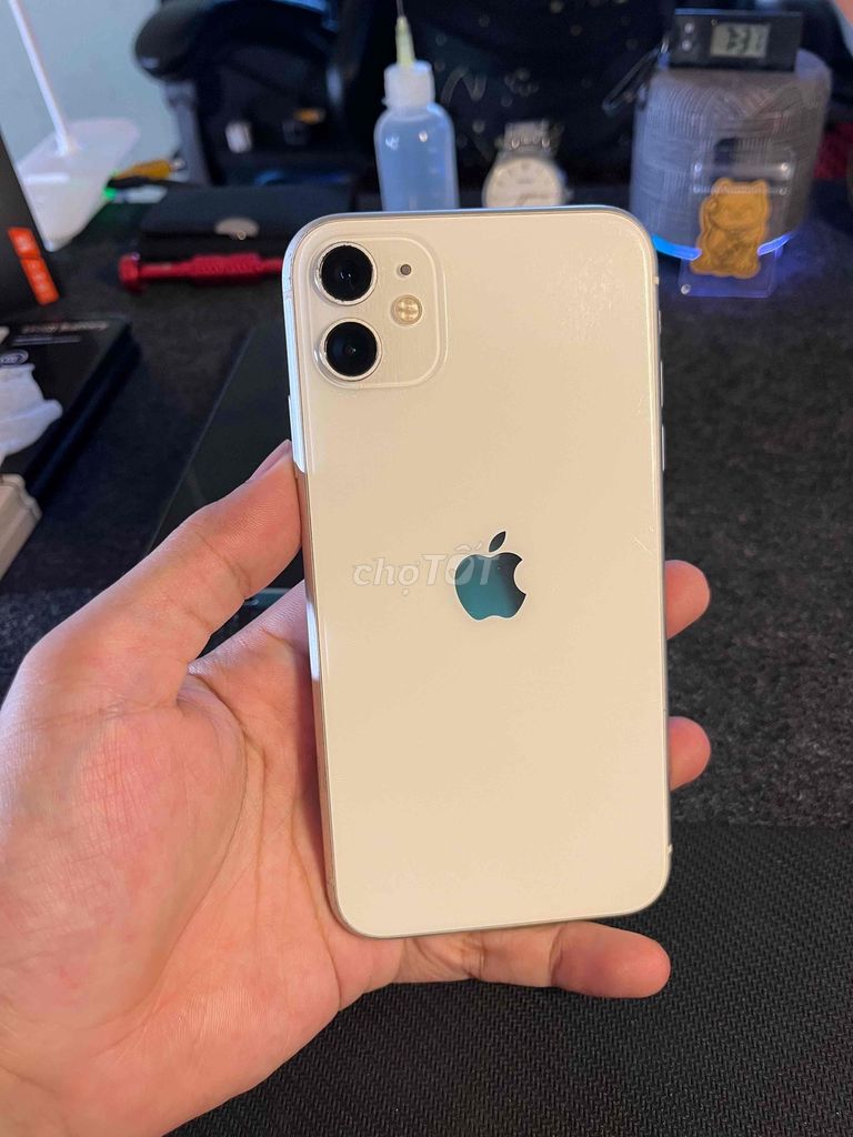 Apple iPhone 11 128GB Trắng. Mua bán Điện thoại tại Quận 12 Tp Hồ Chí Minh được đăng bởi Goat Tech hình 1