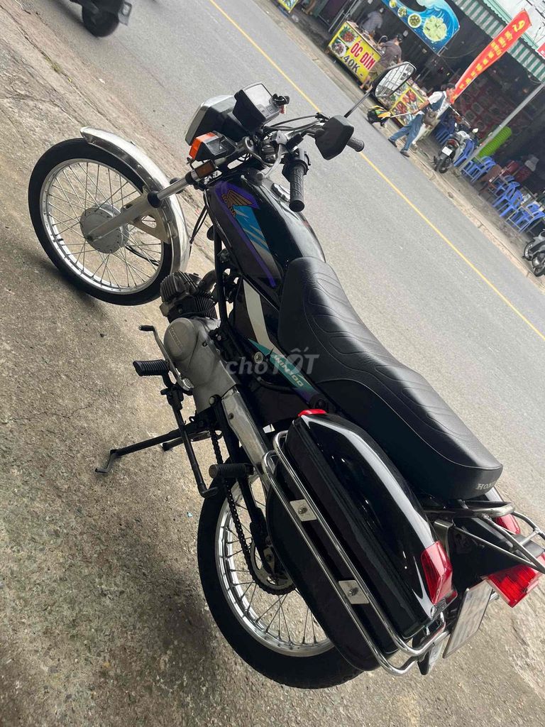 xe đi cape win hon đa. Mua bán Xe máy tại Thành phố Thuận An Bình Dương được đăng bởi Việt Thái hình 3