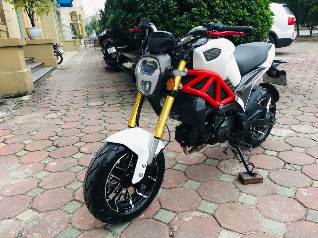 DUCATI MONSTER 110 CHÍNH CHỦ ĐI GIỮ GÌN ĐK 2023. Mua bán Xe máy tại Quận Nam Từ Liêm Hà Nội được đăng bởi Hồng Nhung hình 3