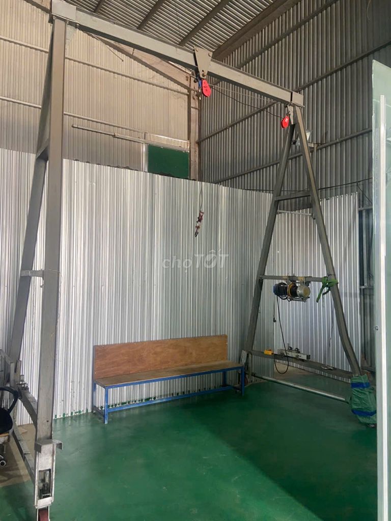 Cẩu trục và tời thanh lý. Mua bán Đồ chuyên dụng, Giống nuôi trồng tại Huyện Đức Trọng Lâm Đồng được đăng bởi Ngọc hình 1