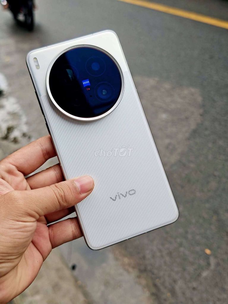 Vivo X200 Ultra 16/512GB bán hoặc đổi. Mua bán Điện thoại tại Quận Hải Châu Đà Nẵng được đăng bởi Nguyễn Hưng hình 1