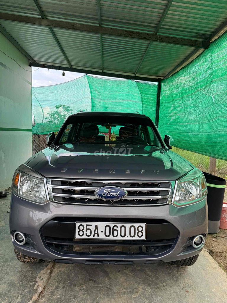 Ford Everest 2015 2.5L 4x2 MT - Khó Có Đối Thủ. Mua bán Ô tô tại Thành phố Phan Thiết Bình Thuận được đăng bởi Tuấn Ôtô Bình Thuận hình 1