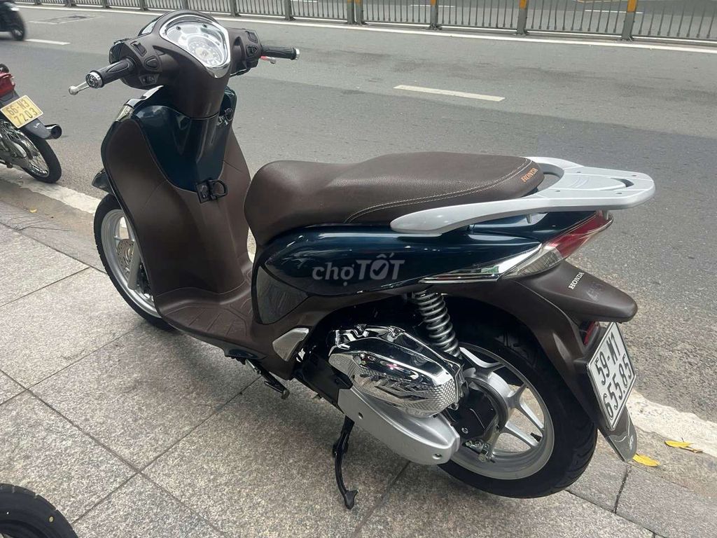 Honda SH mode 2015 mới 90% Bstp chính chủ. Mua bán Xe máy tại Quận Tân Phú Tp Hồ Chí Minh được đăng bởi Tuanduy hình 2