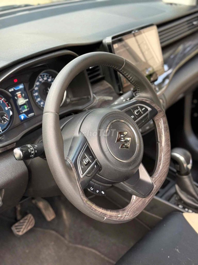 Suzuki Ertiga 2022 Hybrid 1.5 AT - 67000 km. Mua bán Ô tô tại Thành phố Thủ Đức Tp Hồ Chí Minh được đăng bởi VinFast Thủ Thiêm hình 8